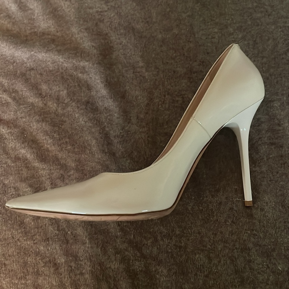 Jimmy Choo cream patent leather size 40.5 fits like 8.5 - Picture 3 of 8